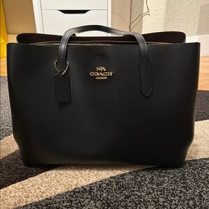 Coach Black Leather Shoulder Bag